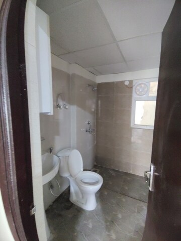Bathroom in 3 BHK Apartment at Amrapali Centurian Park Phase II, Tech Zone 4 Greater Noida – for Rent