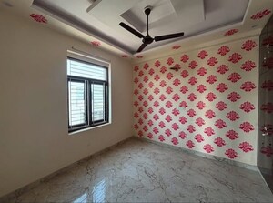 3 BHK Builder Floor For Sale in Sector 33