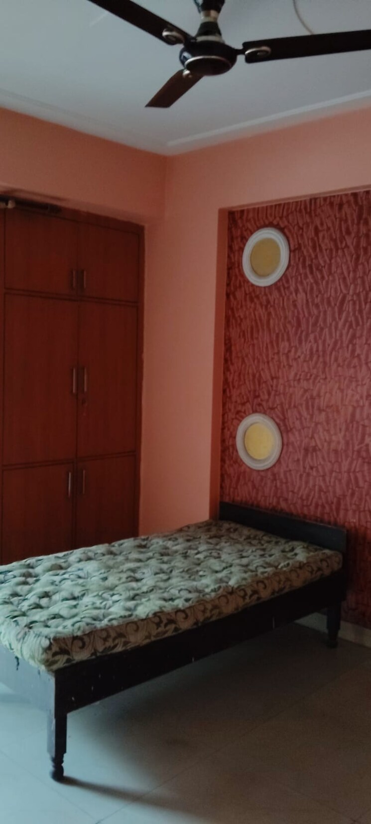 Bedroom, supertech-icon 2 Bedroom 1000 Sq.Ft. Apartment In Ahinsa Khand 2 Ghaziabad 8766513