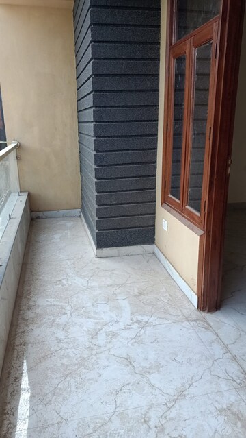 Balcony in 1 BHK Builder Floor at Saket – for Rent