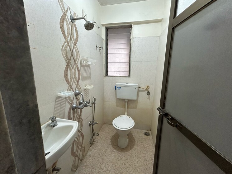 Bathroom, squarefeet-grand-square 2 Bedroom 808 Sq.Ft. Apartment In Anand Nagar Thane 8766570