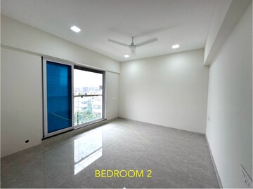 Room in 3 BHK Apartment at New India Heights, Andheri East – for Sale