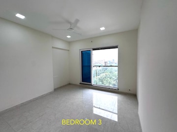 Room in 3 BHK Apartment at New India Heights, Andheri East – for Sale