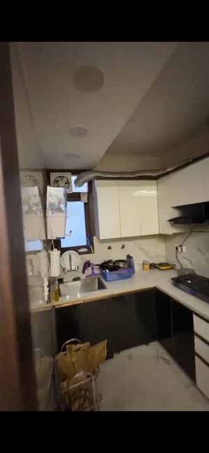 Master Bedroom in 3 BHK Builder Floor at Govindpuri – for Sale