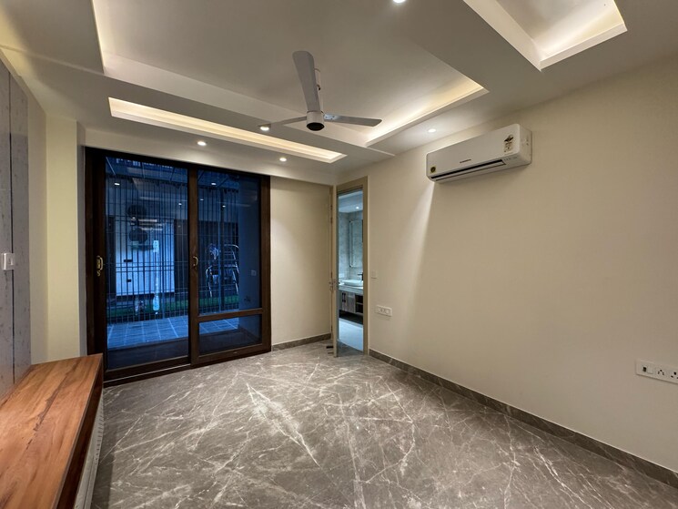 Room, anand niketan 4 Bedroom 3600 Sq.Ft. Apartment In Anand Niketan Delhi 8766764