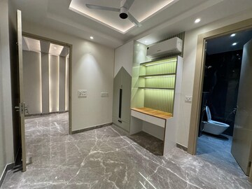 Attached Bathroom in 4 BHK Apartment at Anand Niketan – for Rent