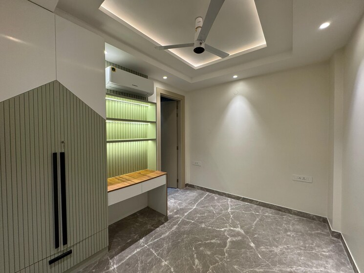 Room, anand niketan 4 Bedroom 3600 Sq.Ft. Apartment In Anand Niketan Delhi 8766764