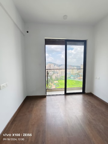 Room in 2 BHK Apartment at Risland The Icon, Dhokali – for Sale