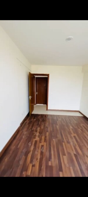 Room in 3 BHK Apartment at Landmark The Residency, Sector 103 – for Sale