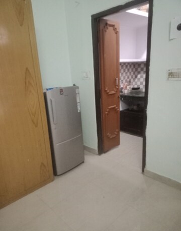 1 BHK Villa For Rent in Aliganj