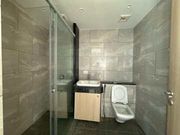 Bathroom in 4 BHK Apartment at Rustomjee Crown, Prabhadevi – for Rent