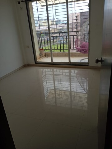 Room in 2 BHK Apartment at Shyam Siddhivinayak Bhakti, Ulwe – for Sale