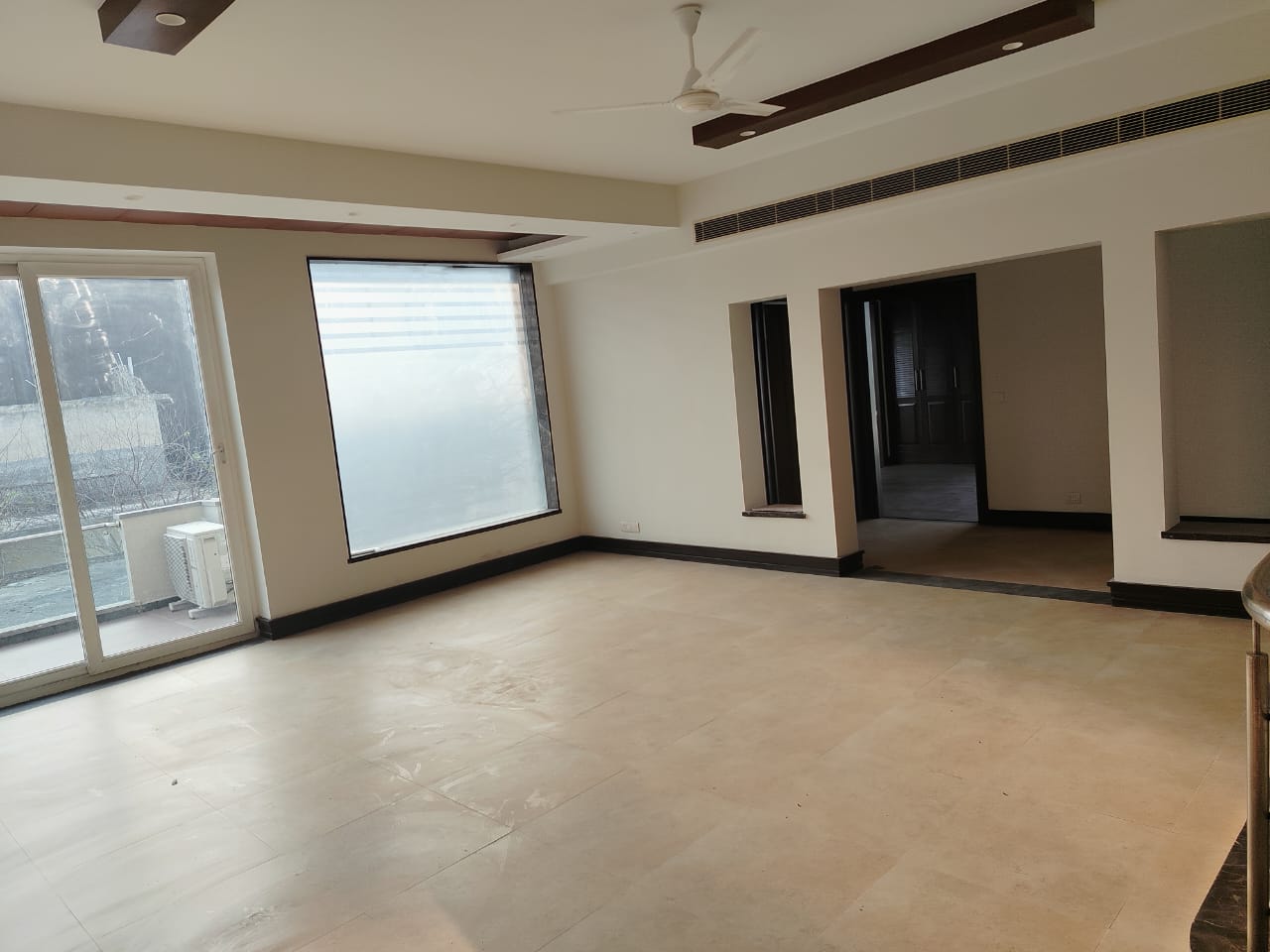 3 BHK Builder Floor For Rent in Sector 11