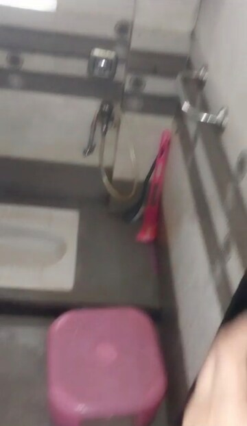 Furnished Amenities in 1 BHK Apartment at Dhiraj Building, Andheri East – for Rent