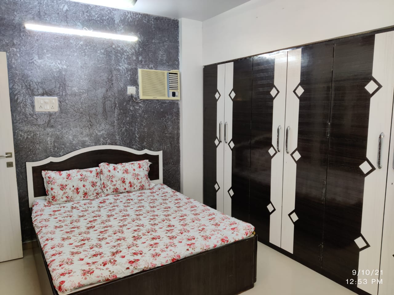 1 BHK Apartment For Rent in Dipti Corals