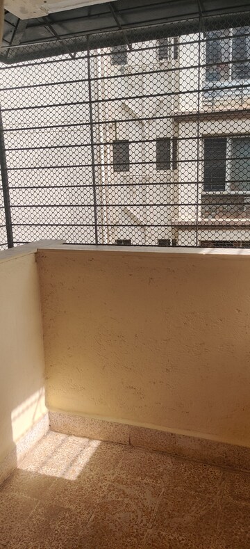  2 BHK Apartment at Malad West – for Sale