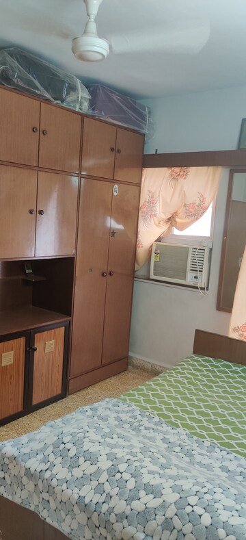 Bedroom in 2 BHK Apartment at Malad West – for Sale