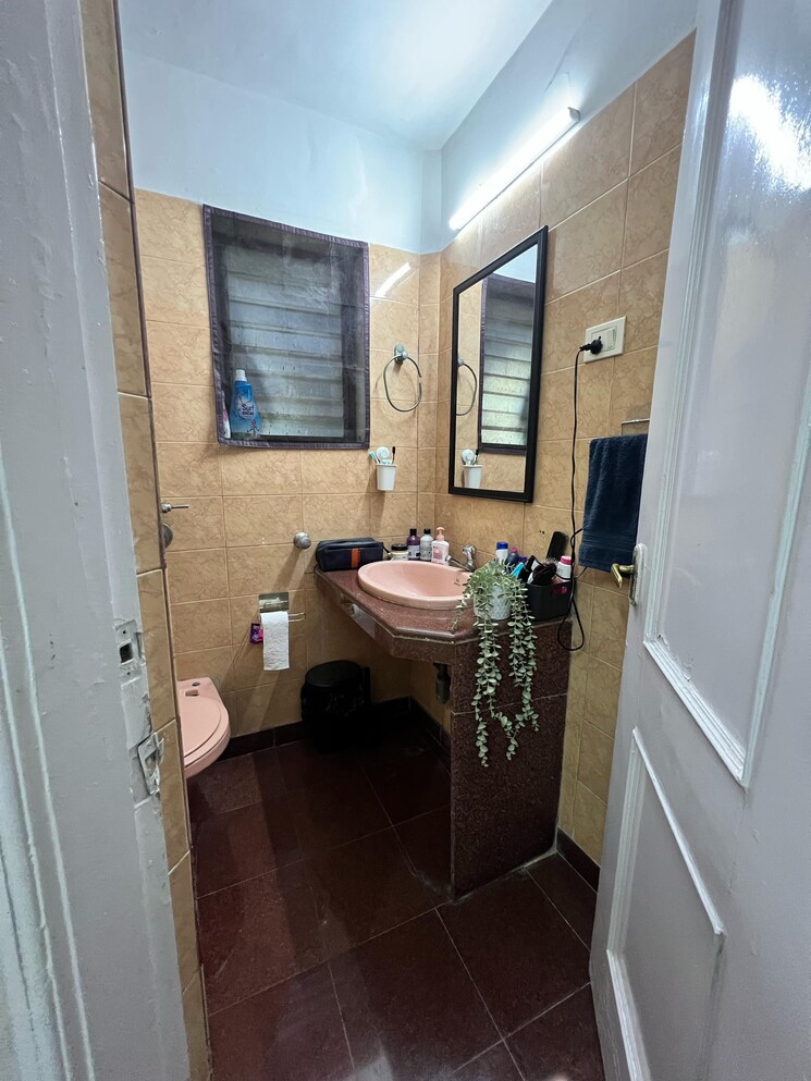 Other, santacruz east 2 Bedroom 900 Sq.Ft. Apartment In Santacruz East Mumbai 8766962