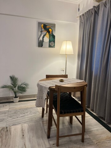 Living Room in 2 BHK Apartment at Santacruz East – for Rent