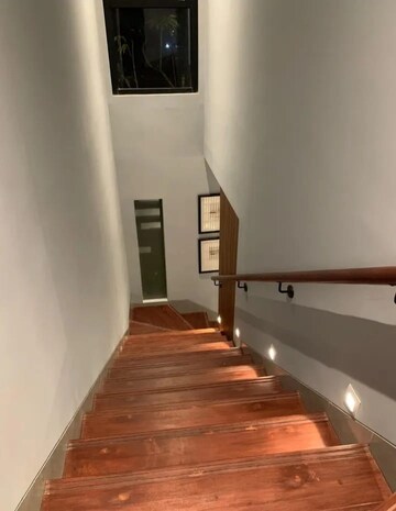 Staircase in 2.5 BHK Builder Floor at Sector 30 – for Sale