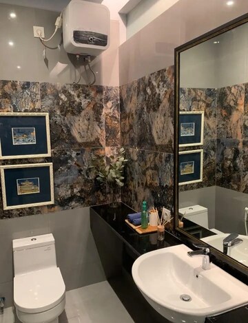 Living Room in 2.5 BHK Builder Floor at Sector 30 – for Sale