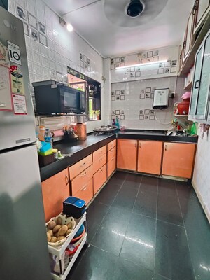 Master Bedroom in 2 BHK Apartment at Amrapali CHS Andheri, Andheri East – for Sale