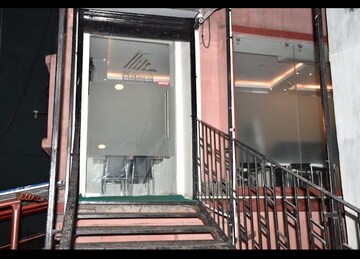  Showroom – Exterior View View at Prince Anwar Shah Road - for Rent
