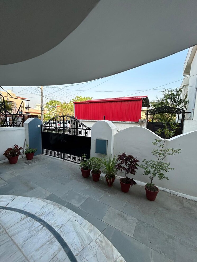 Exterior View, turner road 4 Bedroom 208 Sq.Yd. Villa In Turner Road Dehradun 8767060