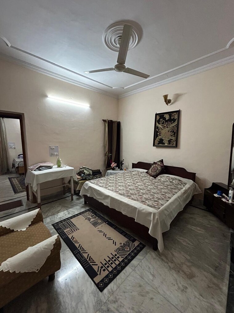 Bedroom, turner road 4 Bedroom 208 Sq.Yd. Villa In Turner Road Dehradun 8767060