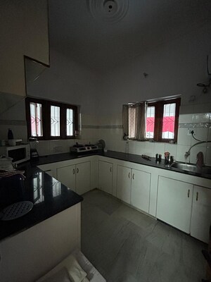 Kitchen in 4 BHK Villa at Turner Road – for Sale