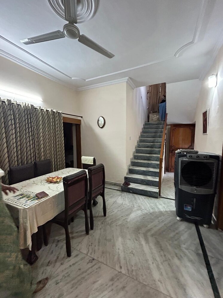Master Bedroom, turner road 4 Bedroom 208 Sq.Yd. Villa In Turner Road Dehradun 8767060