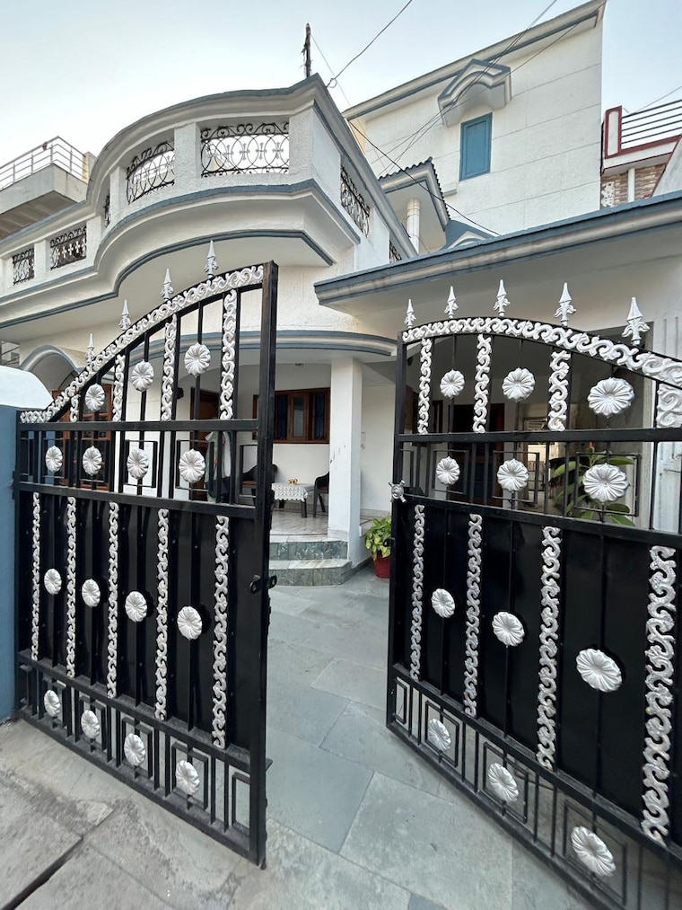 Exterior View, turner road 4 Bedroom 208 Sq.Yd. Villa In Turner Road Dehradun 8767060