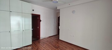 Room in 3 BHK Apartment at L&T Raintree Boulevard, Hebbal – for Rent
