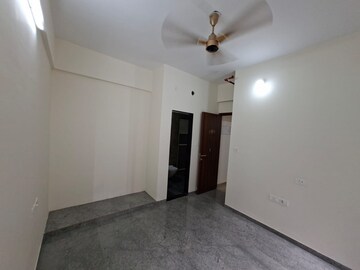 Room in 1 BHK Apartment at Pushpak Larkins 315 Fio, Panch Pakhadi – for Rent