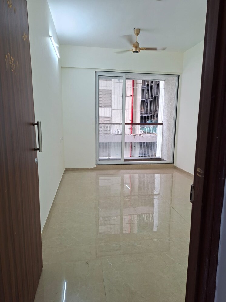 Room, pushpak-larkins-315-fio 1 Bedroom 490 Sq.Ft. Apartment In Panch Pakhadi Thane 8767316
