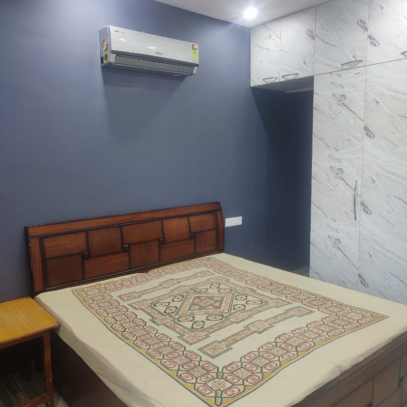 3 BHK Builder Floor For Rent in Block G