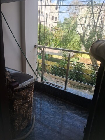 Balcony in 1 BHK Builder Floor at Sector 40 – for Rent