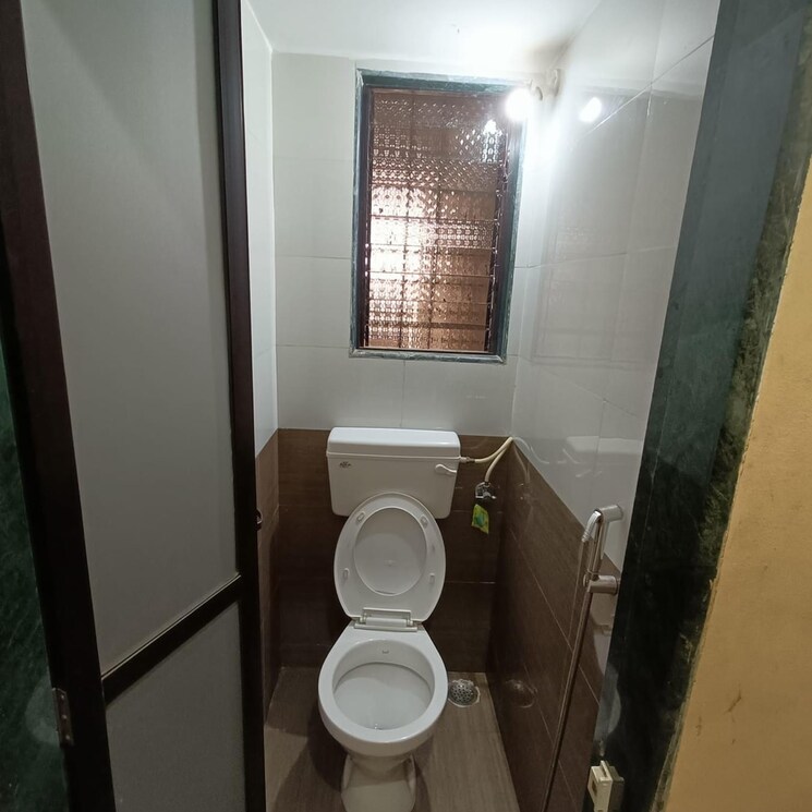 Bathroom, gangotri-chs-kamothe 1 Bedroom 645 Sq.Ft. Apartment In Kamothe Sector 18 Navi Mumbai 8767221