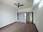 3 BHK + Pooja Room 2500 Sq.Ft. Builder Floor in BPTP Discovery Park