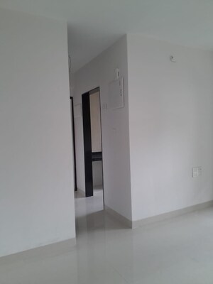 Room in 1 BHK Apartment at Borivali East – for Sale