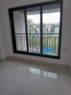 Room in 1 BHK Apartment at Borivali East – for Sale