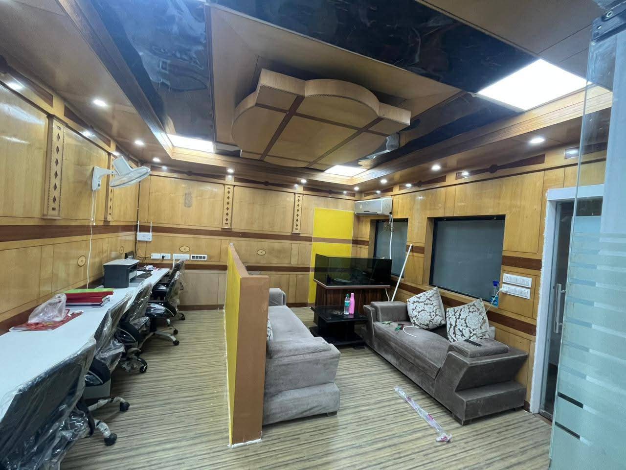 Office Space For Rent in Netaji Subhash Place