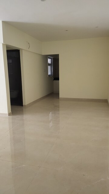 Room in 2 BHK Apartment at Ruparel Orion, Chembur – for Rent
