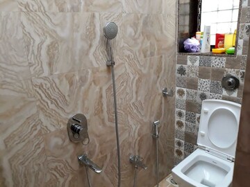 Bathroom in 3 BHK Villa at Deonar – for Rent