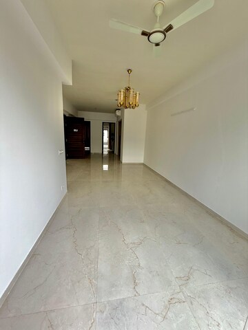 Living Room in 3.5 BHK Apartment at Smart World Orchard, Sector 61 – for Sale