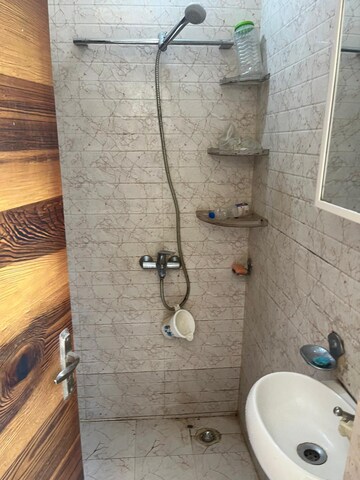 Bathroom in 2.5 BHK Builder Floor at Krishna Nagar – for Rent
