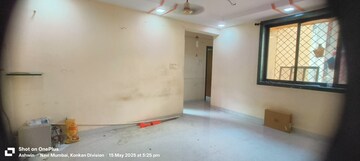 Room in 2 BHK Apartment at Kamdhenu CHS Borivali, Borivali West – for Rent