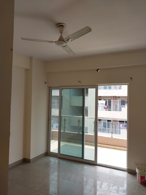 Room in 2 BHK Apartment at Gaurs Cascades, Raj Nagar Extension – for Sale