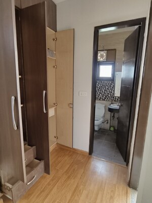 Building Lobby in 3 BHK Builder Floor at Vipul World Floors, Sector 48 – for Sale