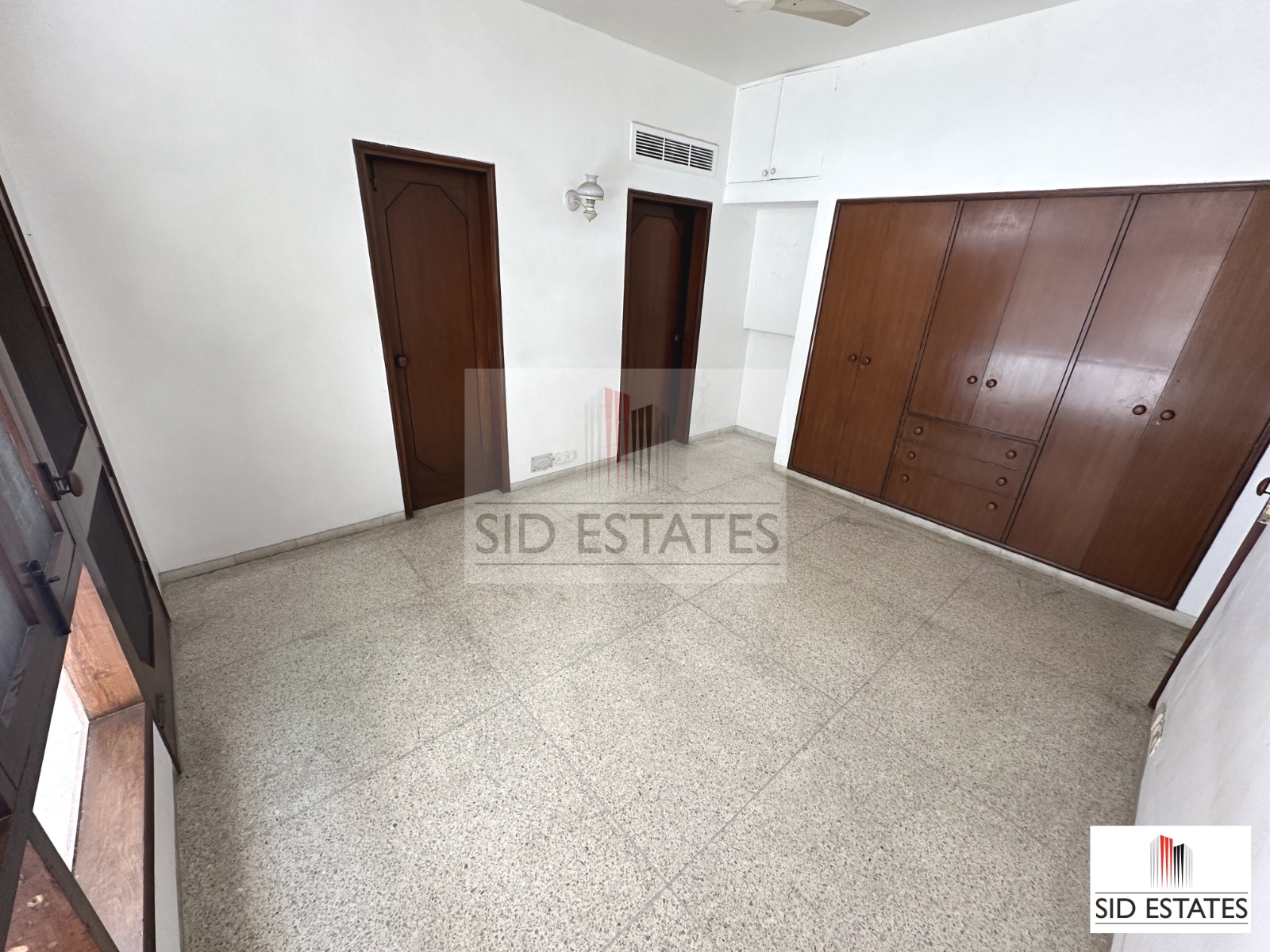 4 BHK + Study Room Builder Floor For Rent in B Block 
